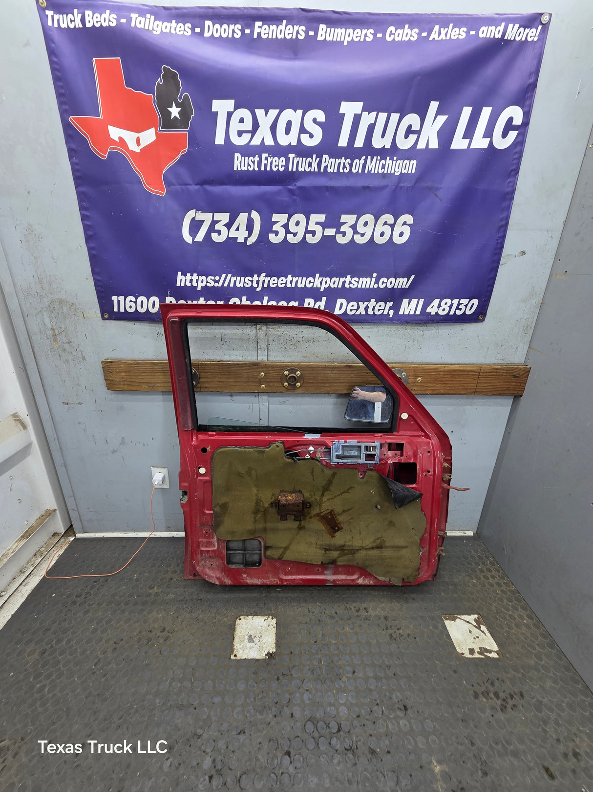 1982-1993 Chevrolet S10 /  GMC S15 Sonoma LH Driver Side Front Door