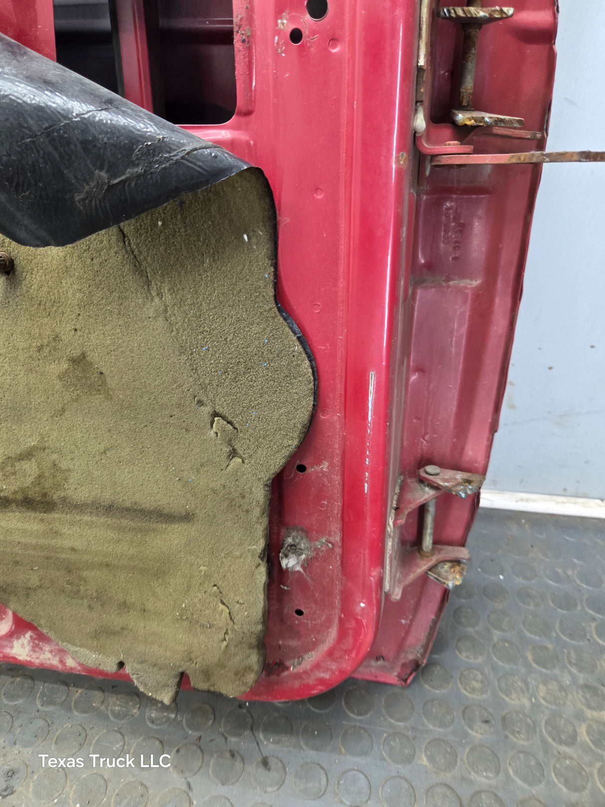 1982-1993 Chevrolet S10 /  GMC S15 Sonoma LH Driver Side Front Door