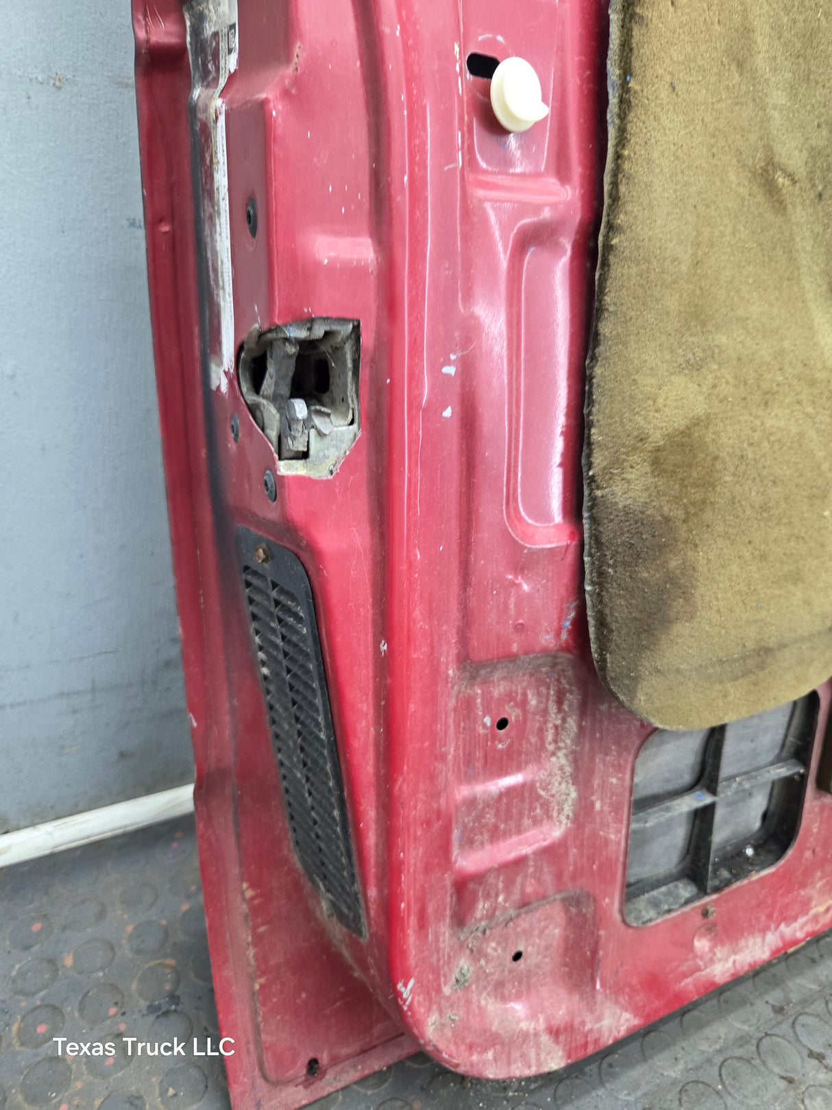 1982-1993 Chevrolet S10 /  GMC S15 Sonoma LH Driver Side Front Door