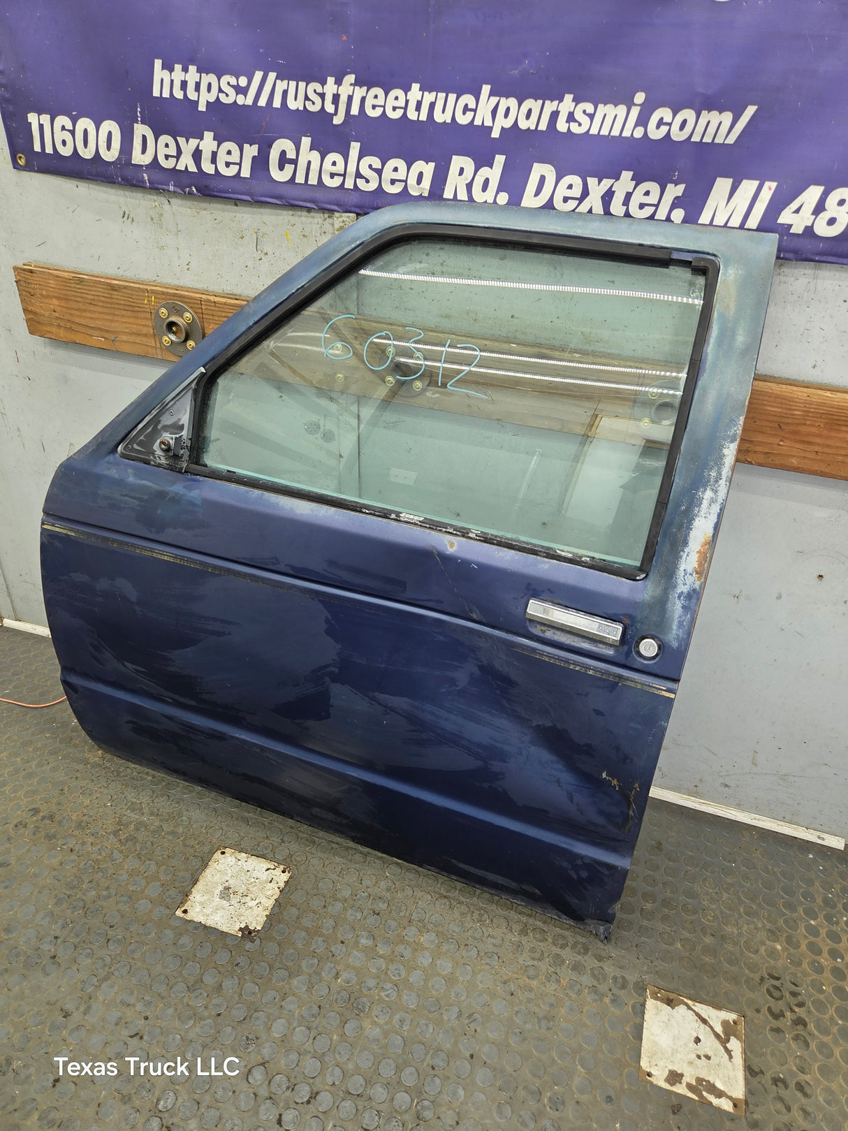 1982-1993 Chevrolet S10 /  GMC S15 Sonoma LH Driver Side Front Door