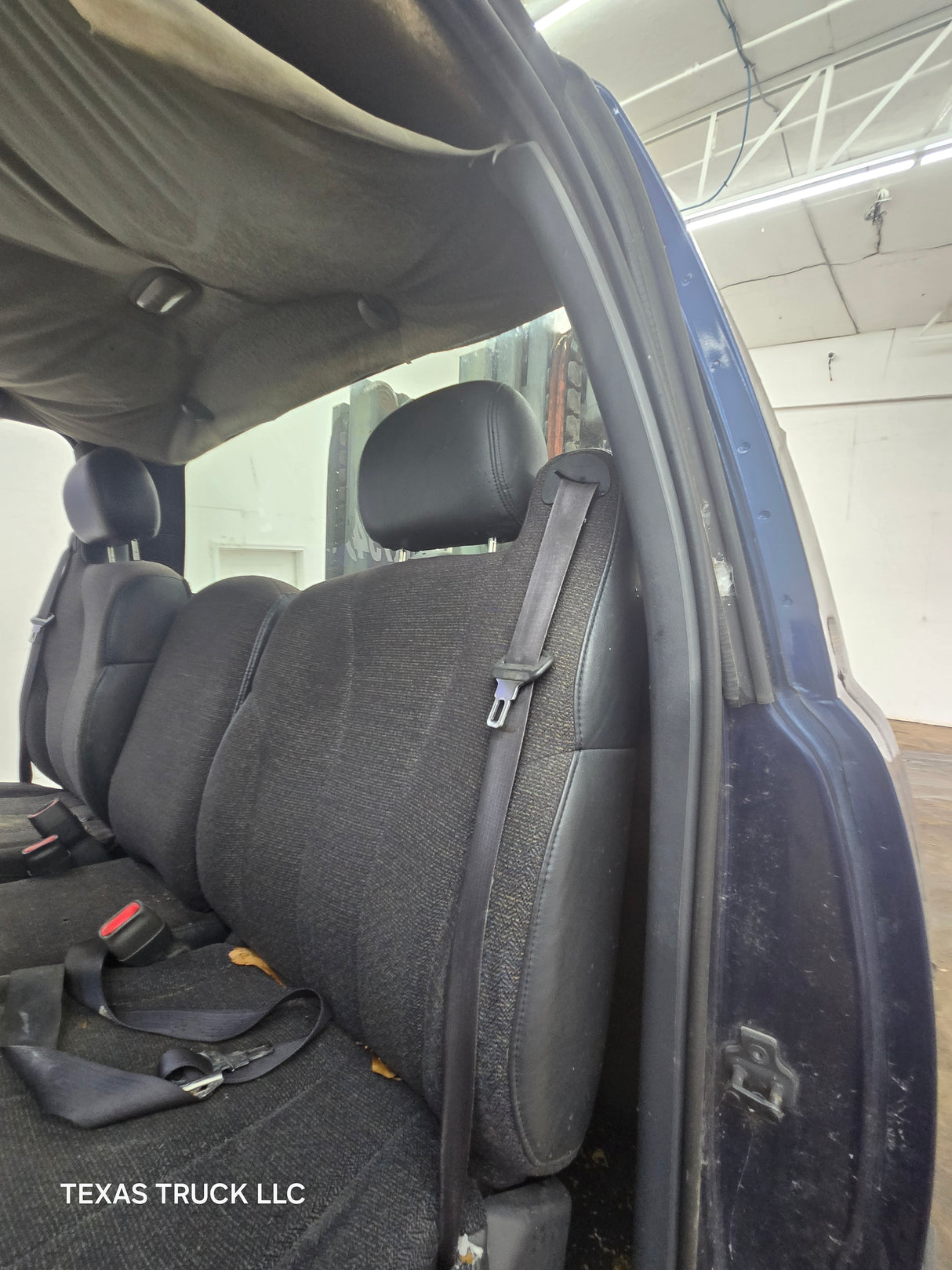 1999-2007 Chevrolet Silverado / GMC Sierra 1500 2500 HD 3500HD Regular Cab Body - Summit white