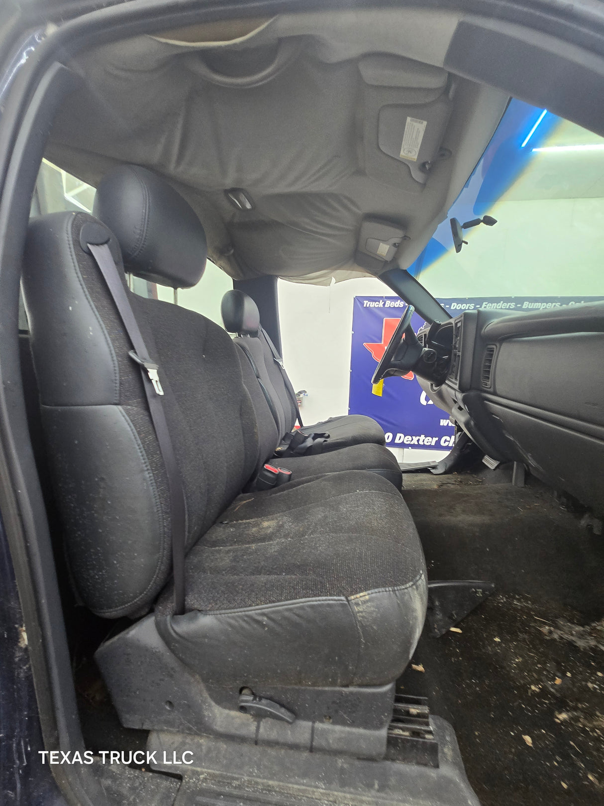 1999-2007 Chevrolet Silverado / GMC Sierra 1500 2500 HD 3500HD Regular Cab Body - Summit white