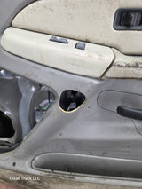 1999-2006 Chevrolet Silverado / GMC Sierra 1500 2500 3500 HD Front Passenger Side Door RH