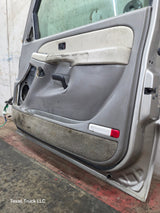 1999-2006 Chevrolet Silverado / GMC Sierra 1500 2500 3500 HD Front Passenger Side Door RH