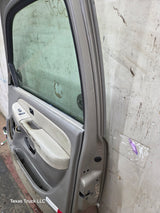 1999-2006 Chevrolet Silverado / GMC Sierra 1500 2500 3500 HD Front Passenger Side Door RH