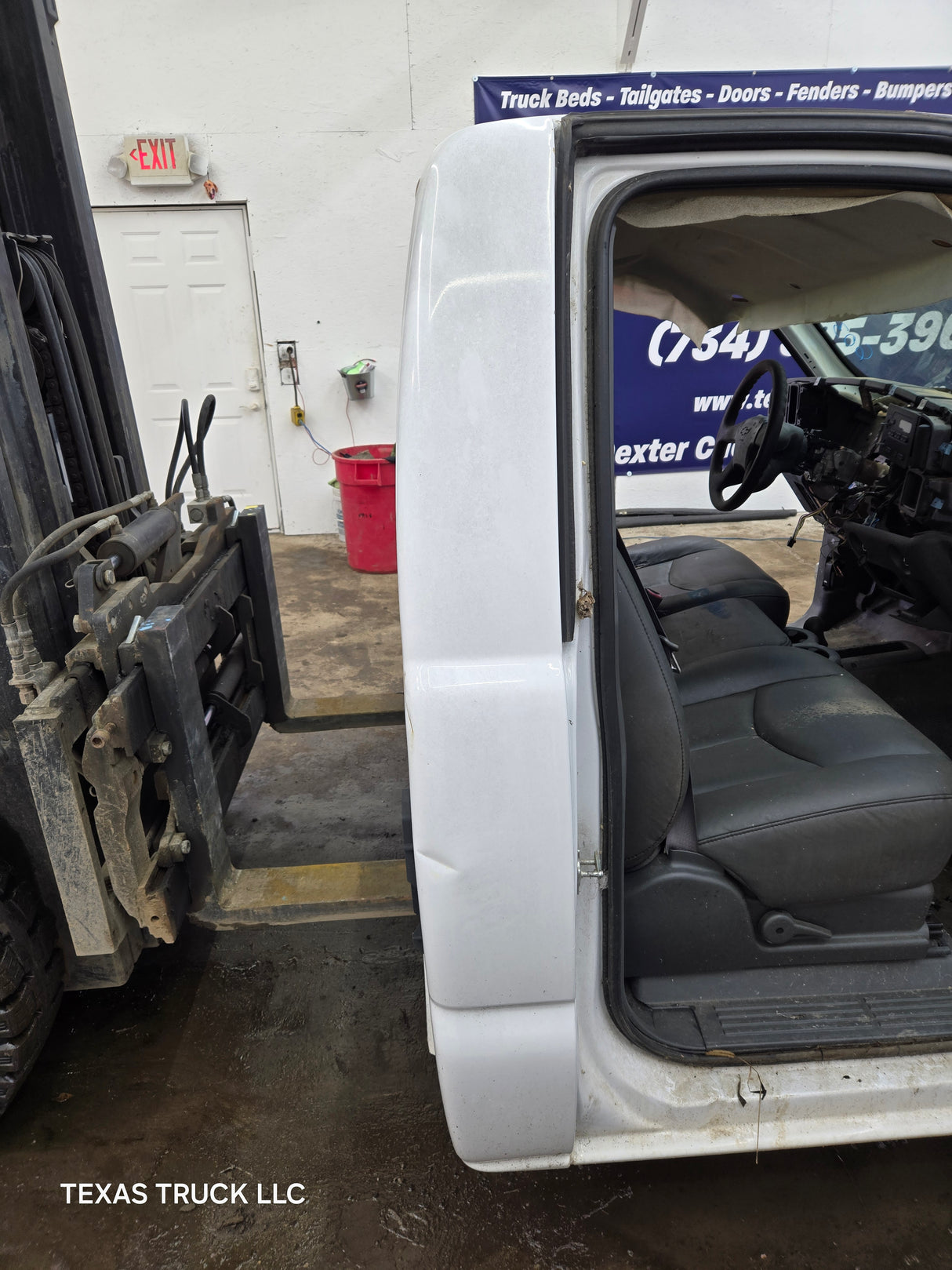 1999-2007 Chevrolet Silverado / GMC Sierra 1500 2500 HD 3500HD Regular Cab Body