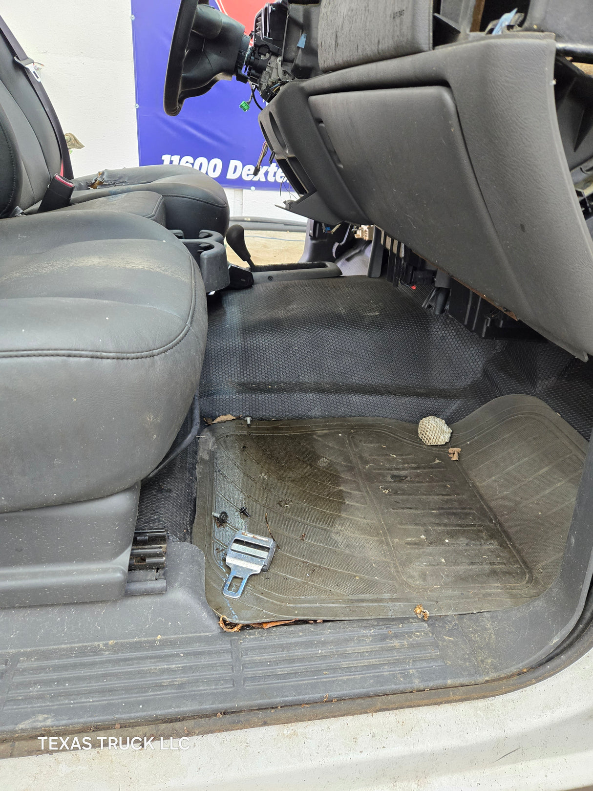 1999-2007 Chevrolet Silverado / GMC Sierra 1500 2500 HD 3500HD Regular Cab Body