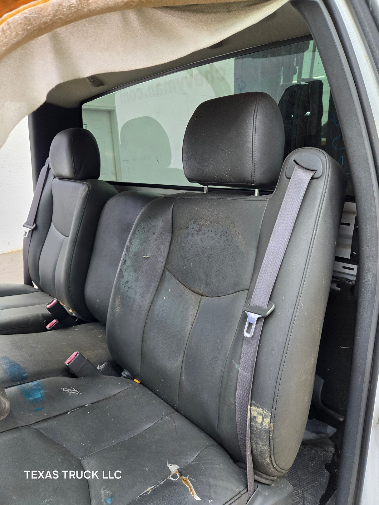 1999-2007 Chevrolet Silverado / GMC Sierra 1500 2500 HD 3500HD Regular Cab Body