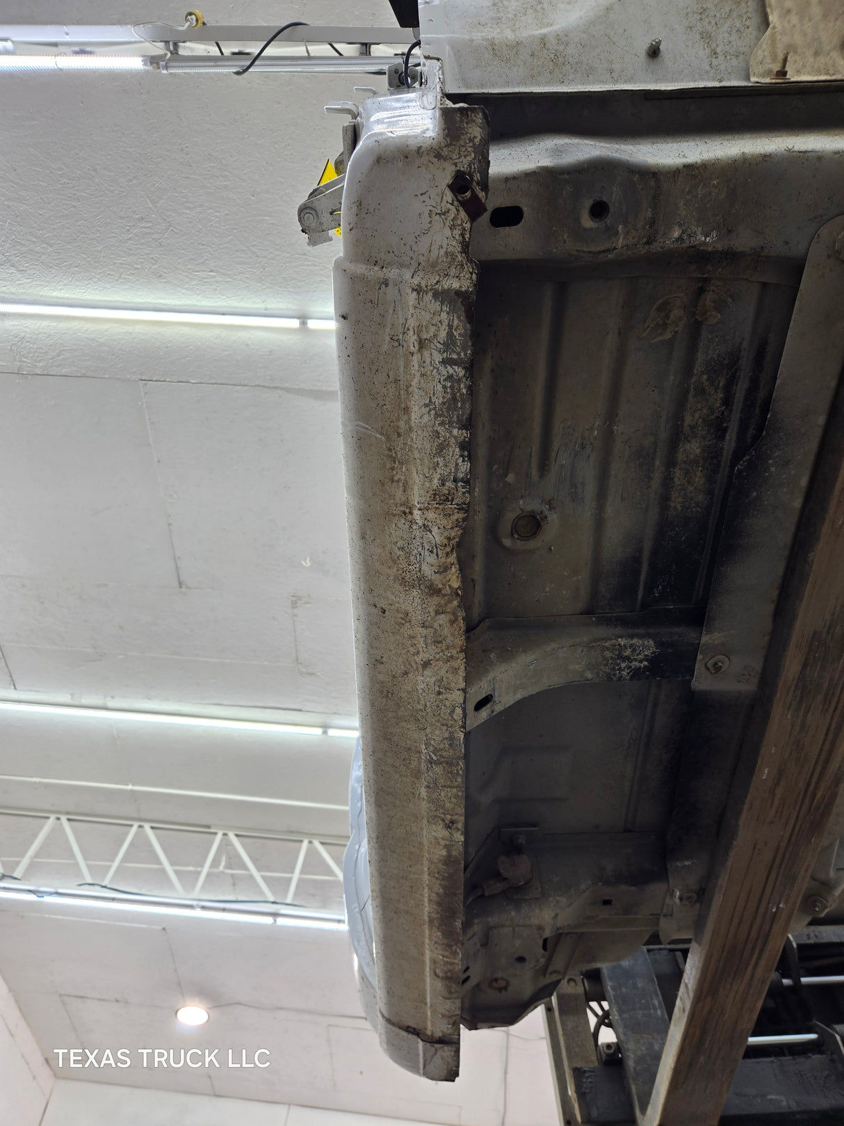 1999-2007 Chevrolet Silverado / GMC Sierra 1500 2500 HD 3500HD Regular Cab Body