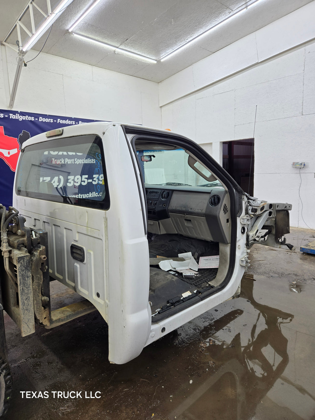 2008-2010 Ford Super Duty F250 F350 F450 F550 Regular Cab 2 door