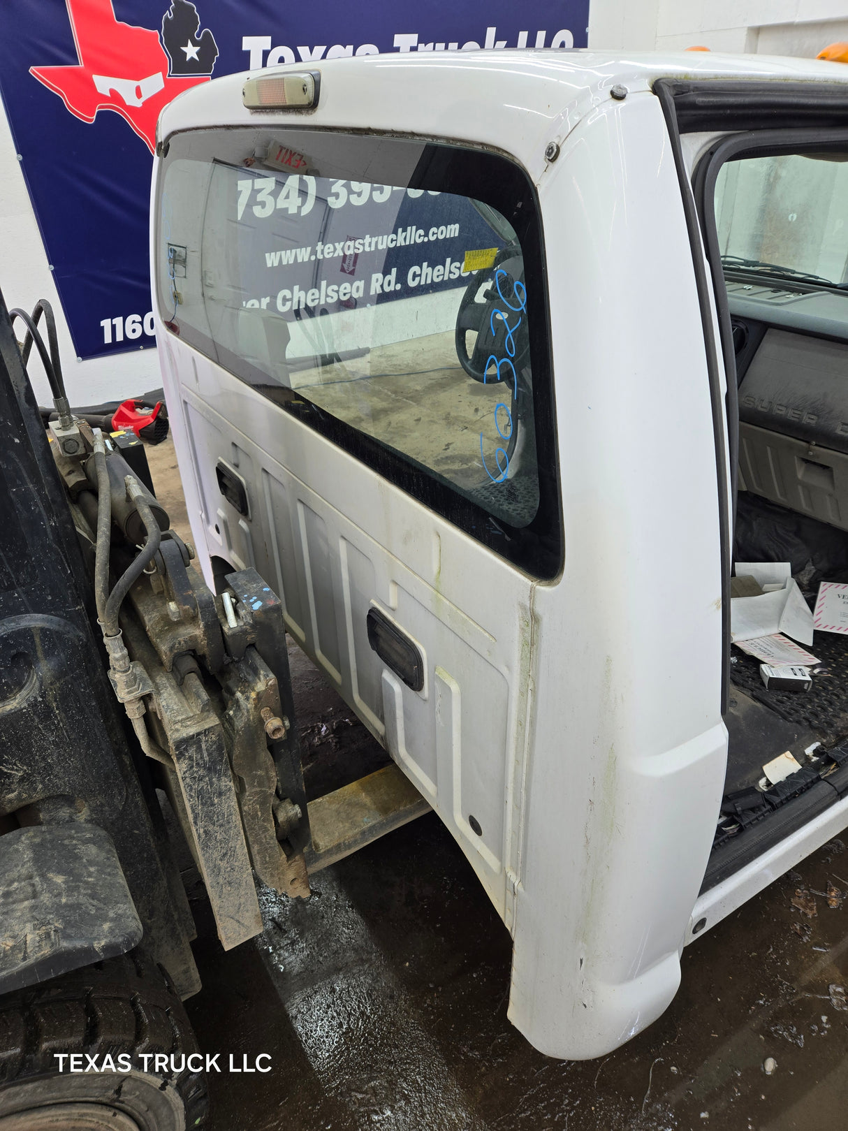 2008-2010 Ford Super Duty F250 F350 F450 F550 Regular Cab 2 door