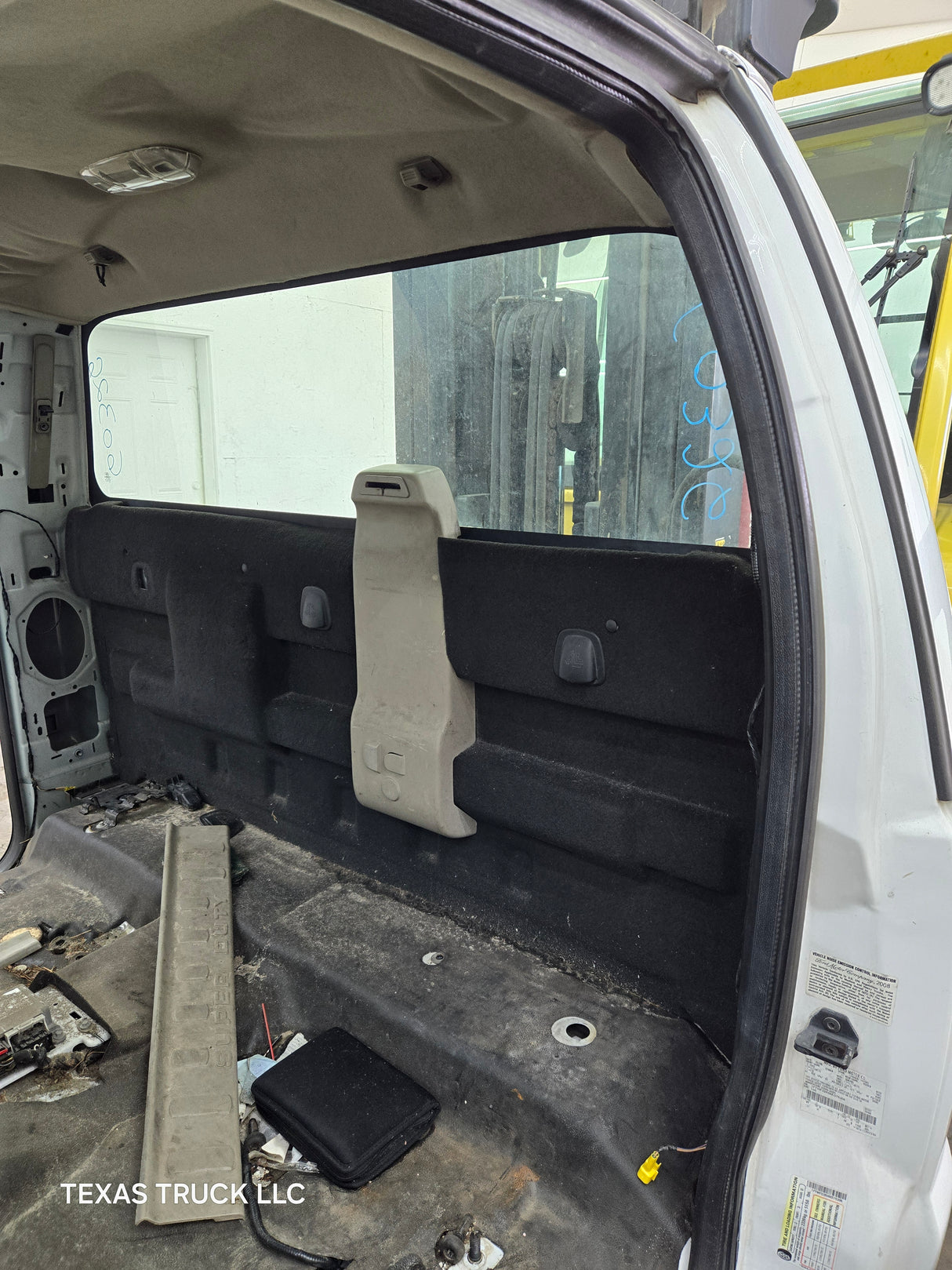 2008-2010 Ford Super Duty F250 F350 F450 F550 Regular Cab 2 door