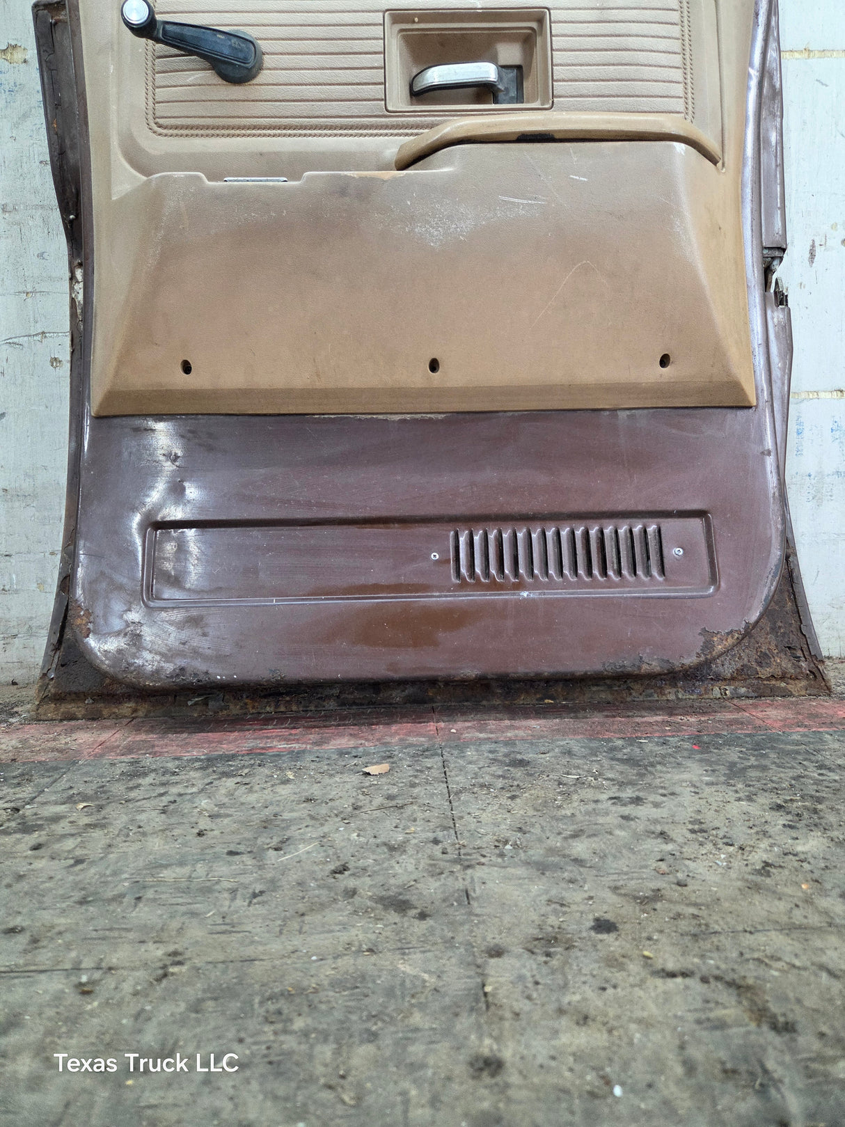 1973-1991 Chevrolet / GMC Square Body Passenger Side Rear Crew Cab Door RH K / C Series Suburban