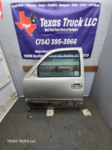 1999-2006 Chevrolet Silverado / GMC Sierra 1500 2500 3500 HD Front Driver Side Door LH