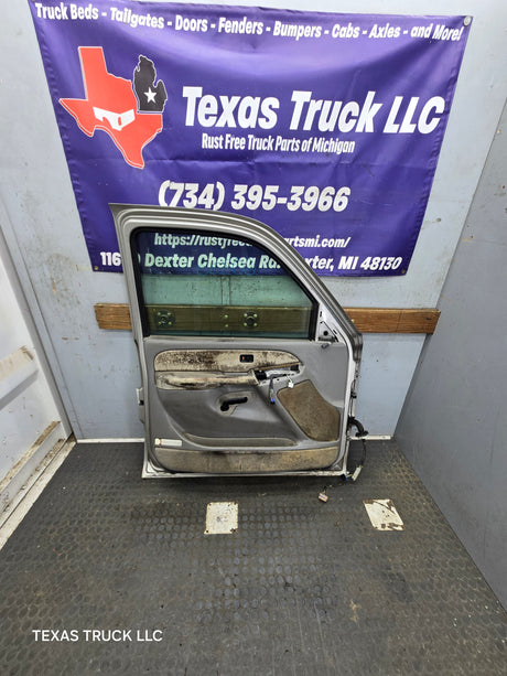 1999-2006 Chevrolet Silverado / GMC Sierra 1500 2500 3500 HD Front Driver Side Door LH