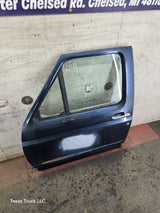 1987-1997 Ford F Series F250 F350 F450 F550 RH Passenger Side Front Door