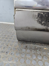 1999-2006 Chevrolet Silverado / GMC Sierra 1500 2500 3500 HD Front Passenger side Door RH