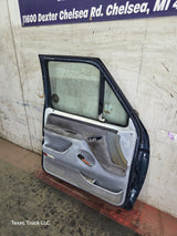 1987-1997 Ford F Series F250 F350 F450 F550 RH Passenger Side Front Door