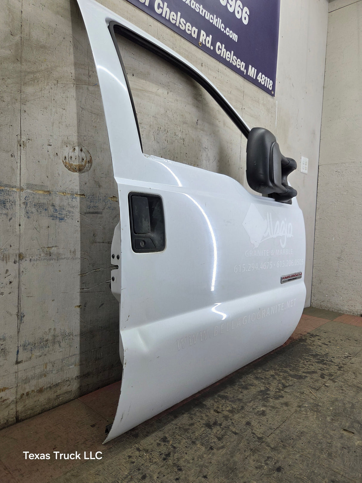 1999-2011 Ford Super Duty / Excursion Front Passenger RH Door F250 F350 F450 F550