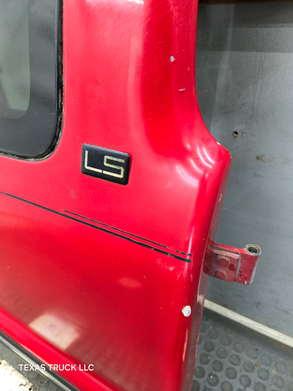 1996-2004 Chevrolet S10 / S15 / GMC Sonoma LH Driver Side Extended Cab Door