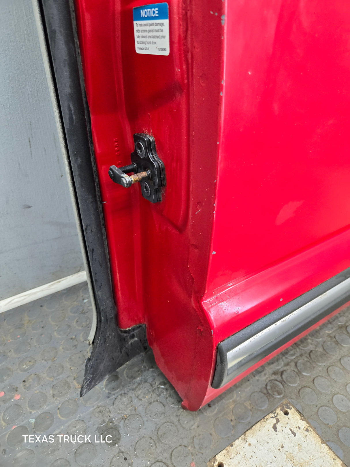 1996-2004 Chevrolet S10 / S15 / GMC Sonoma LH Driver Side Extended Cab Door