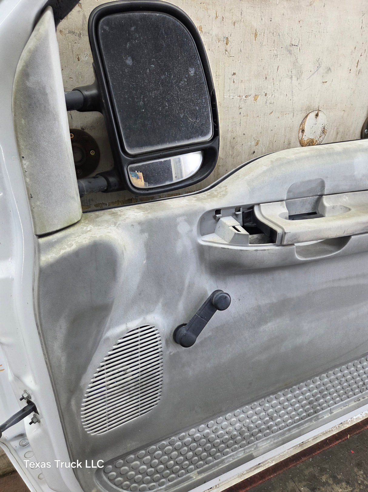 1999-2011 Ford Super Duty / Excursion Front Passenger RH Door F250 F350 F450 F550