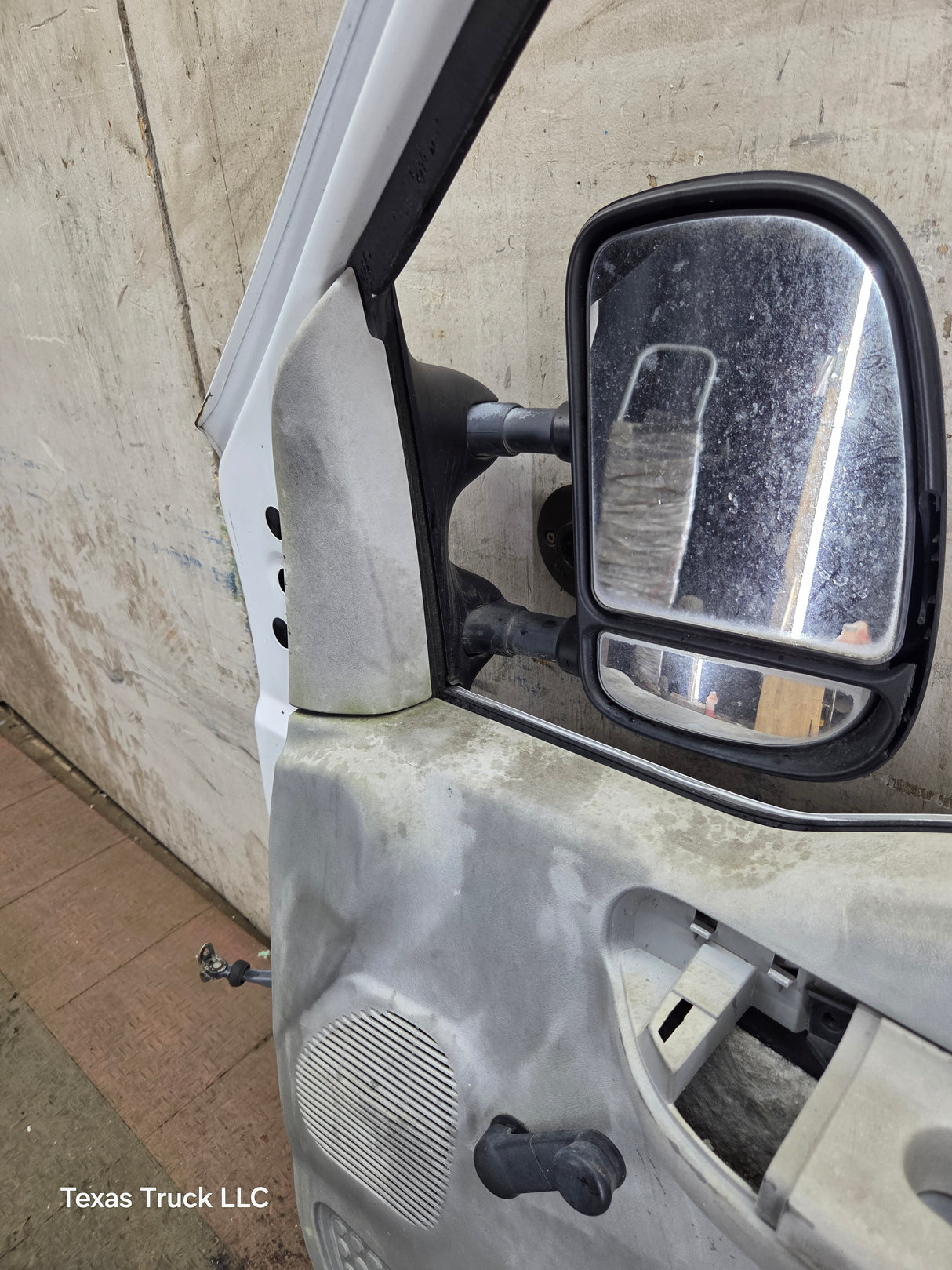 1999-2011 Ford Super Duty / Excursion Front Passenger RH Door F250 F350 F450 F550