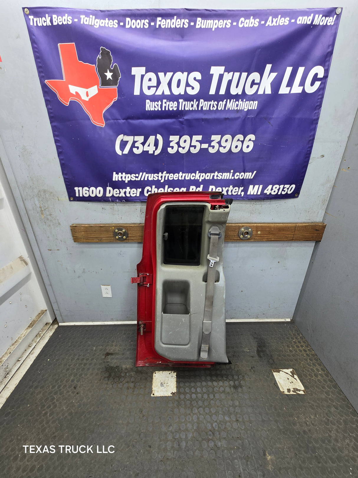 1996-2004 Chevrolet S10 / S15 / GMC Sonoma LH Driver Side Extended Cab Door
