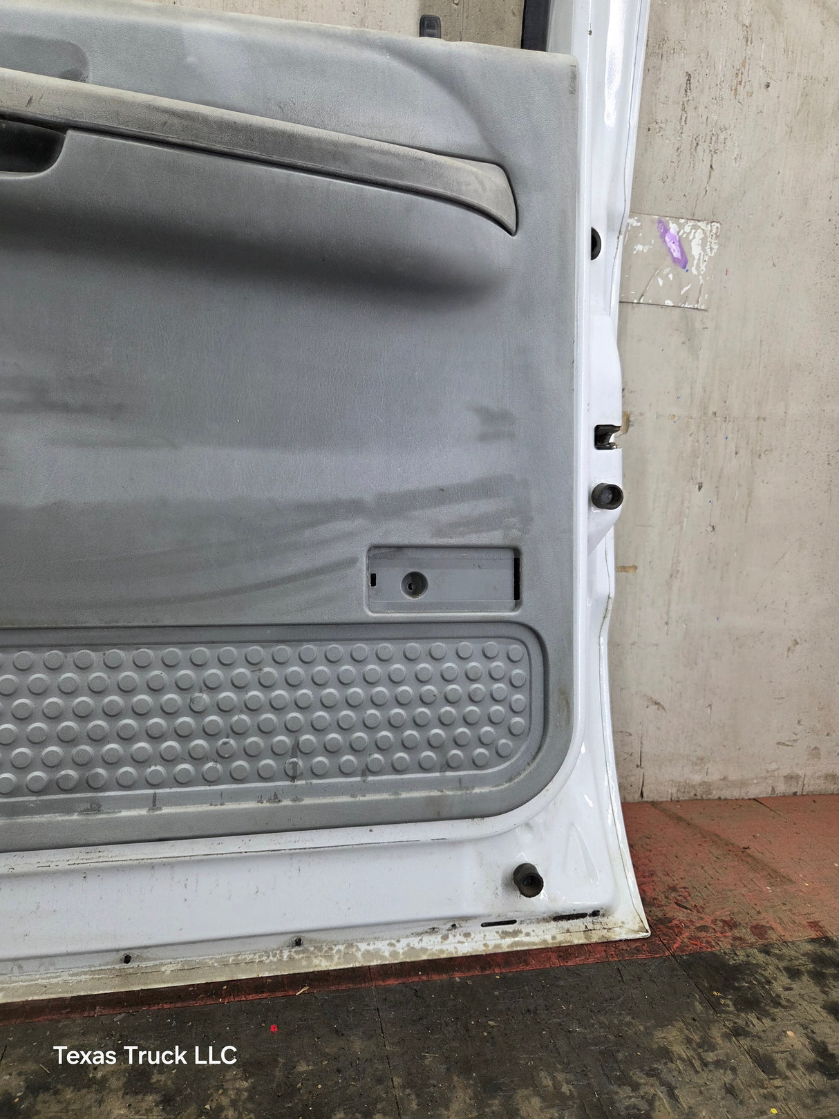 1999-2011 Ford Super Duty / Excursion Front Passenger RH Door F250 F350 F450 F550