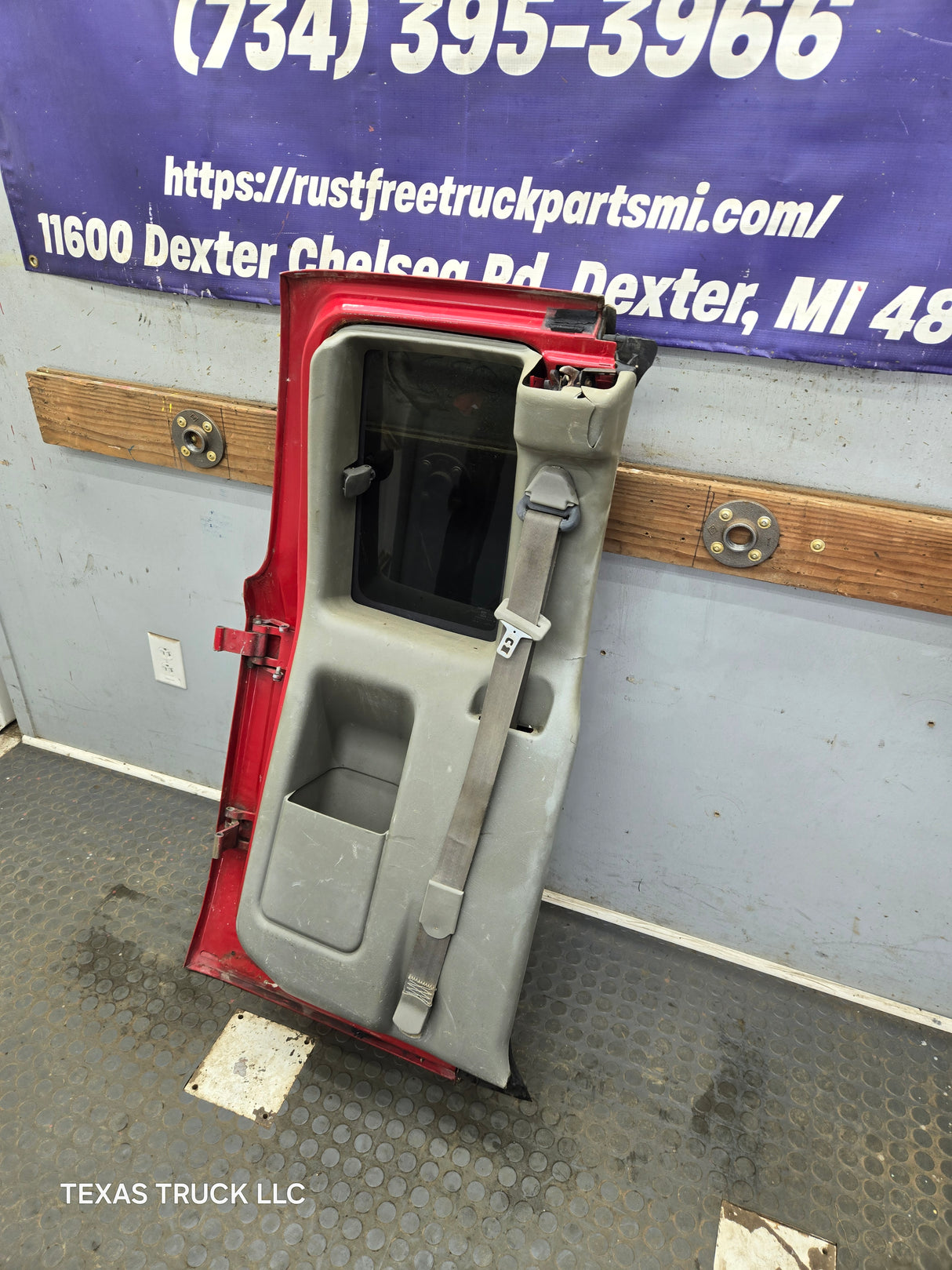 1996-2004 Chevrolet S10 / S15 / GMC Sonoma LH Driver Side Extended Cab Door