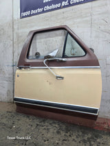 1980-1986 Ford F Series F250 F350 F450 F550 Passenger Side Front Door RH