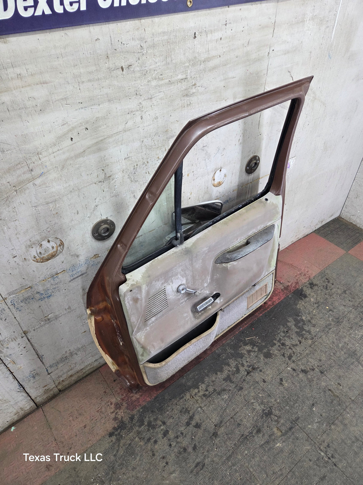 1980-1986 Ford F Series F250 F350 F450 F550 Passenger Side Front Door RH