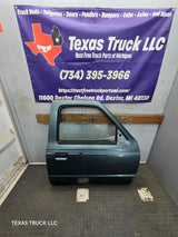 2003-2005 Ford Ranger Passenger Side Front Right Hand Door
