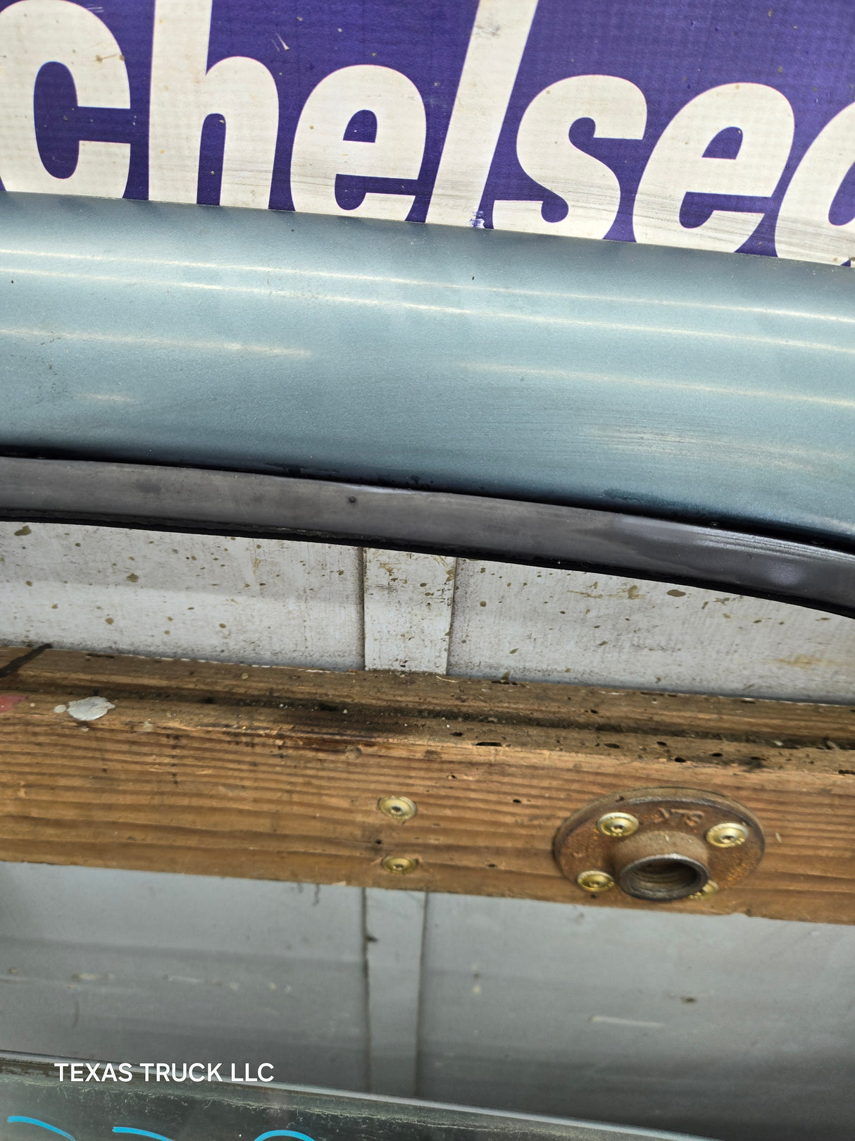 2003-2005 Ford Ranger Passenger Side Front Right Hand Door