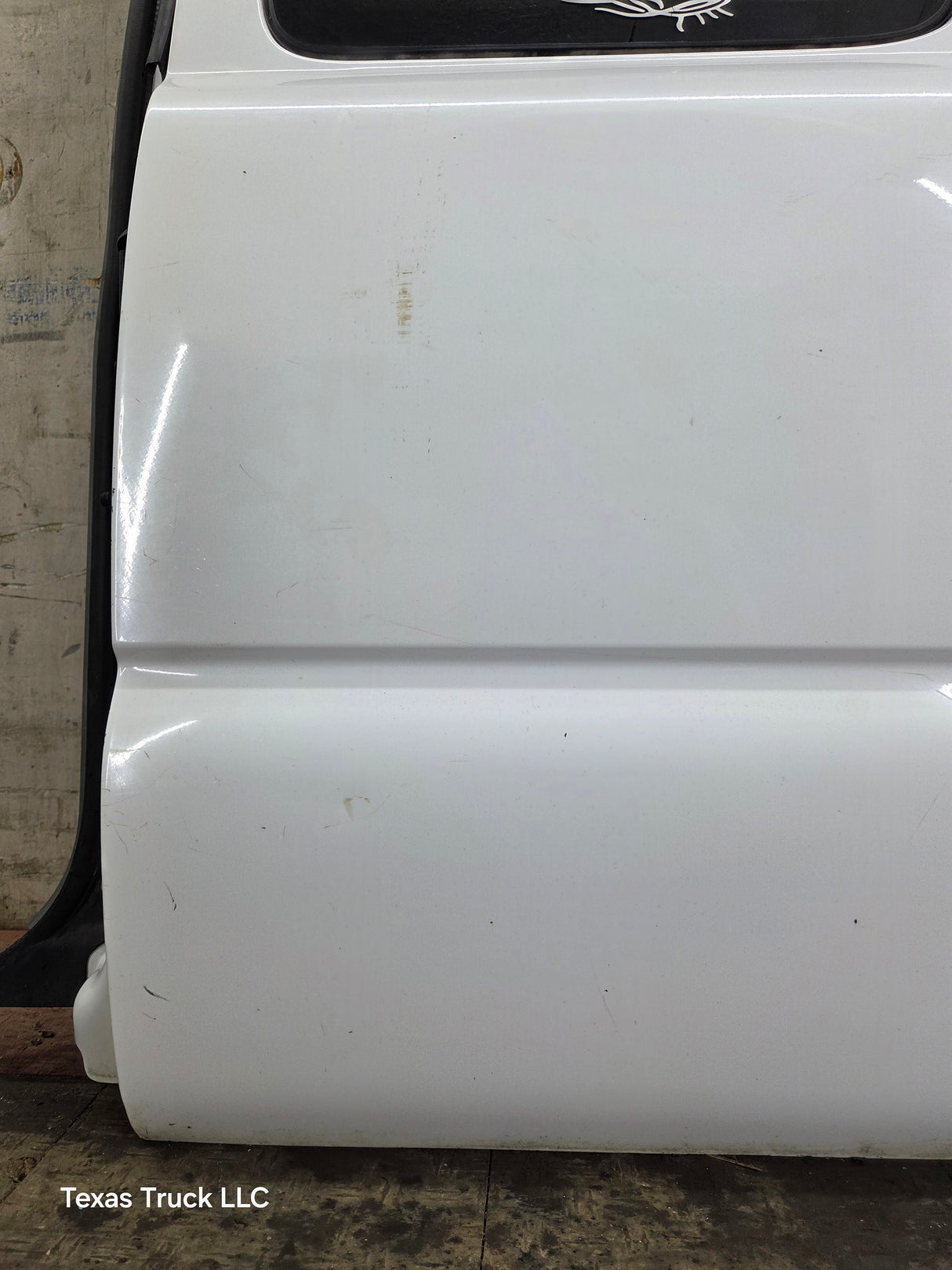 1999-2006 Chevrolet Silverado / GMC Sierra 1500 2500 3500 HD Rear Driver side Extended Cab Rear Door