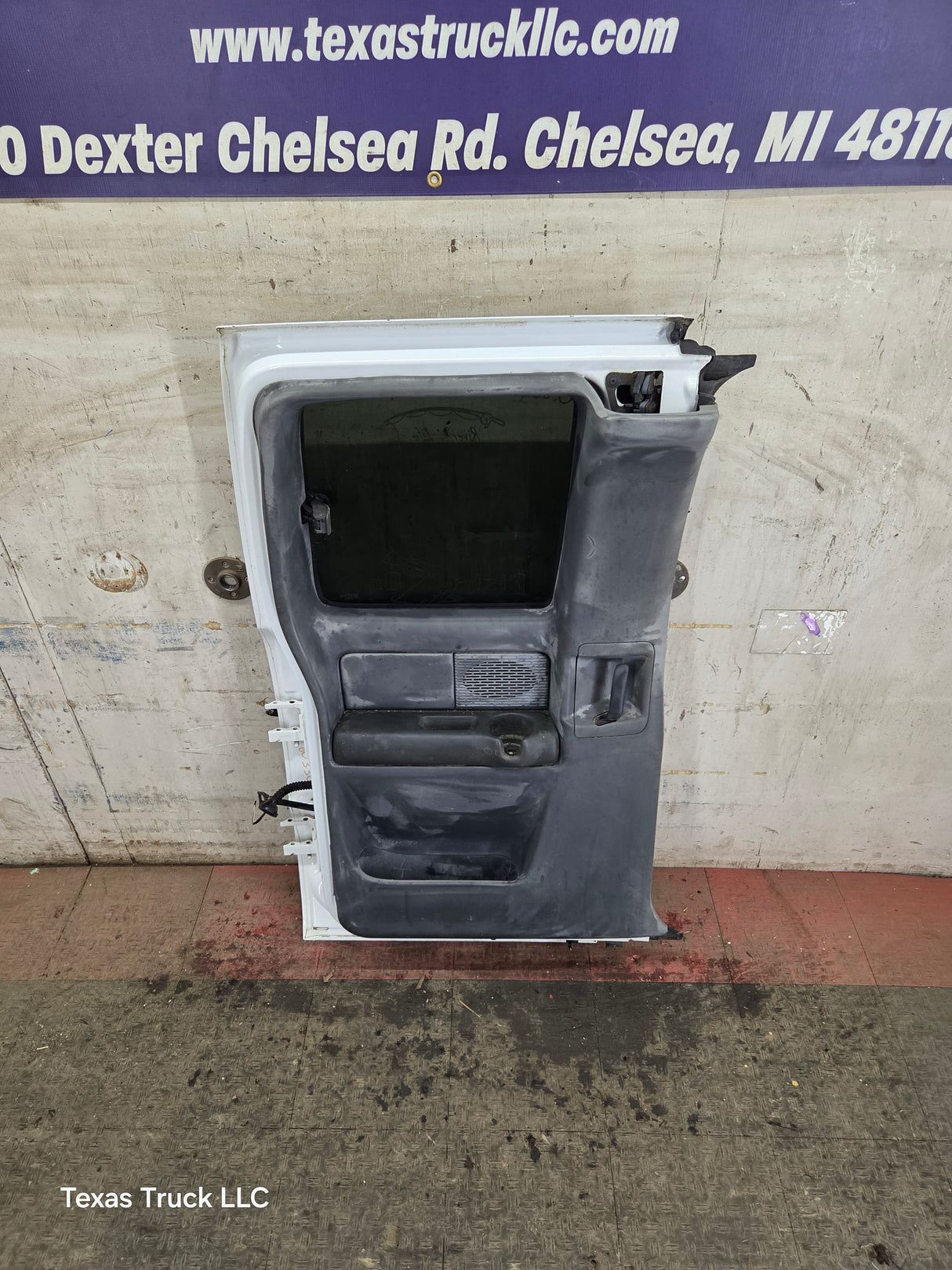 1999-2006 Chevrolet Silverado / GMC Sierra 1500 2500 3500 HD Rear Driver side Extended Cab Rear Door