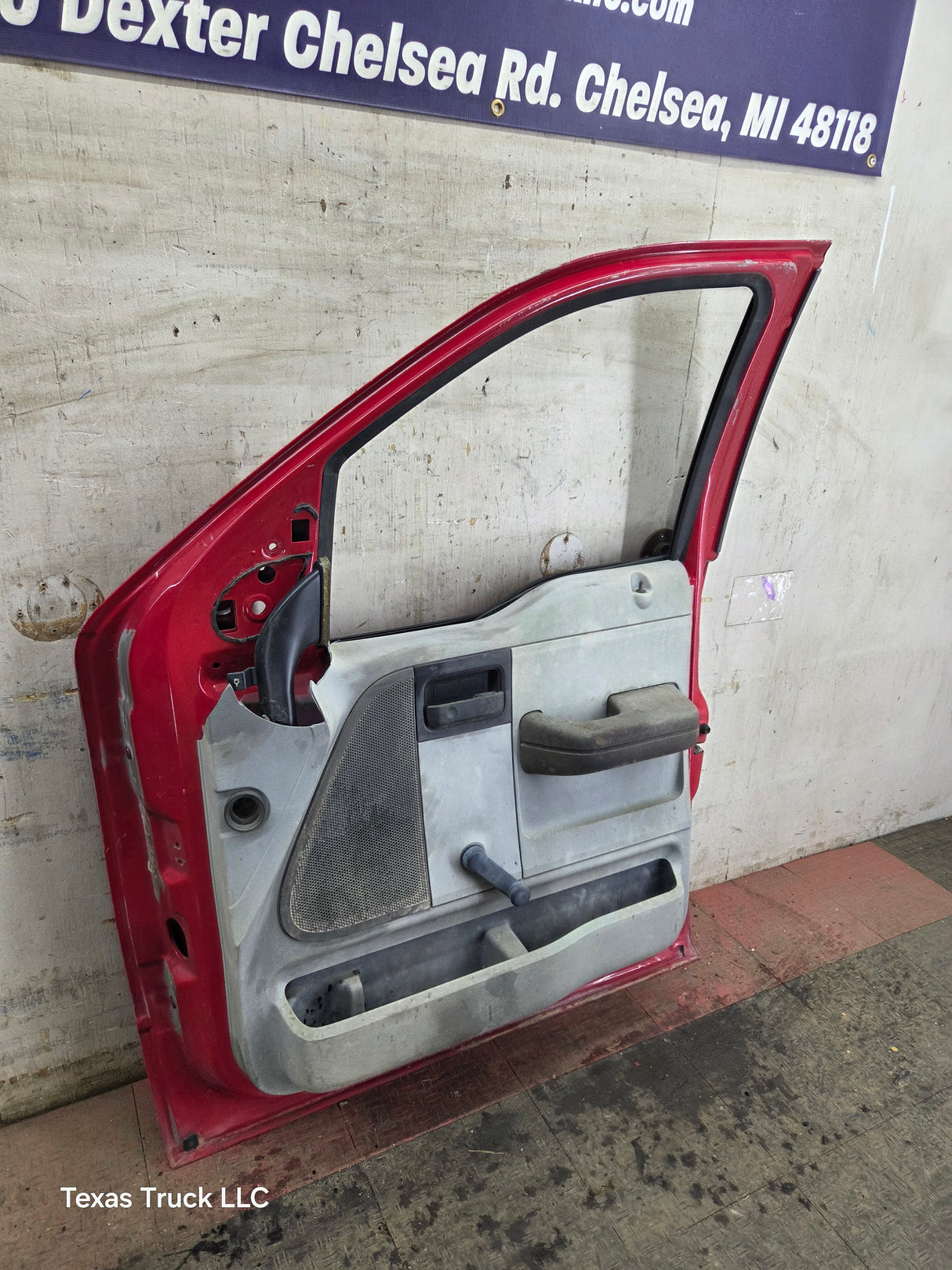 2004-2008 Ford F150 RH Passenger Front CREW Cab Door