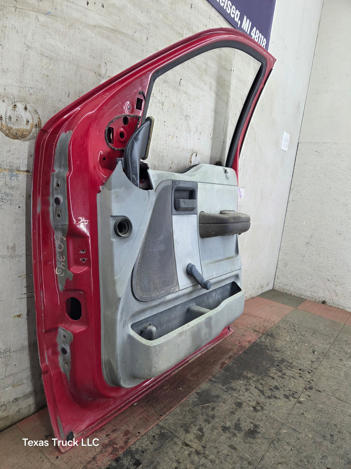 2004-2008 Ford F150 RH Passenger Front CREW Cab Door