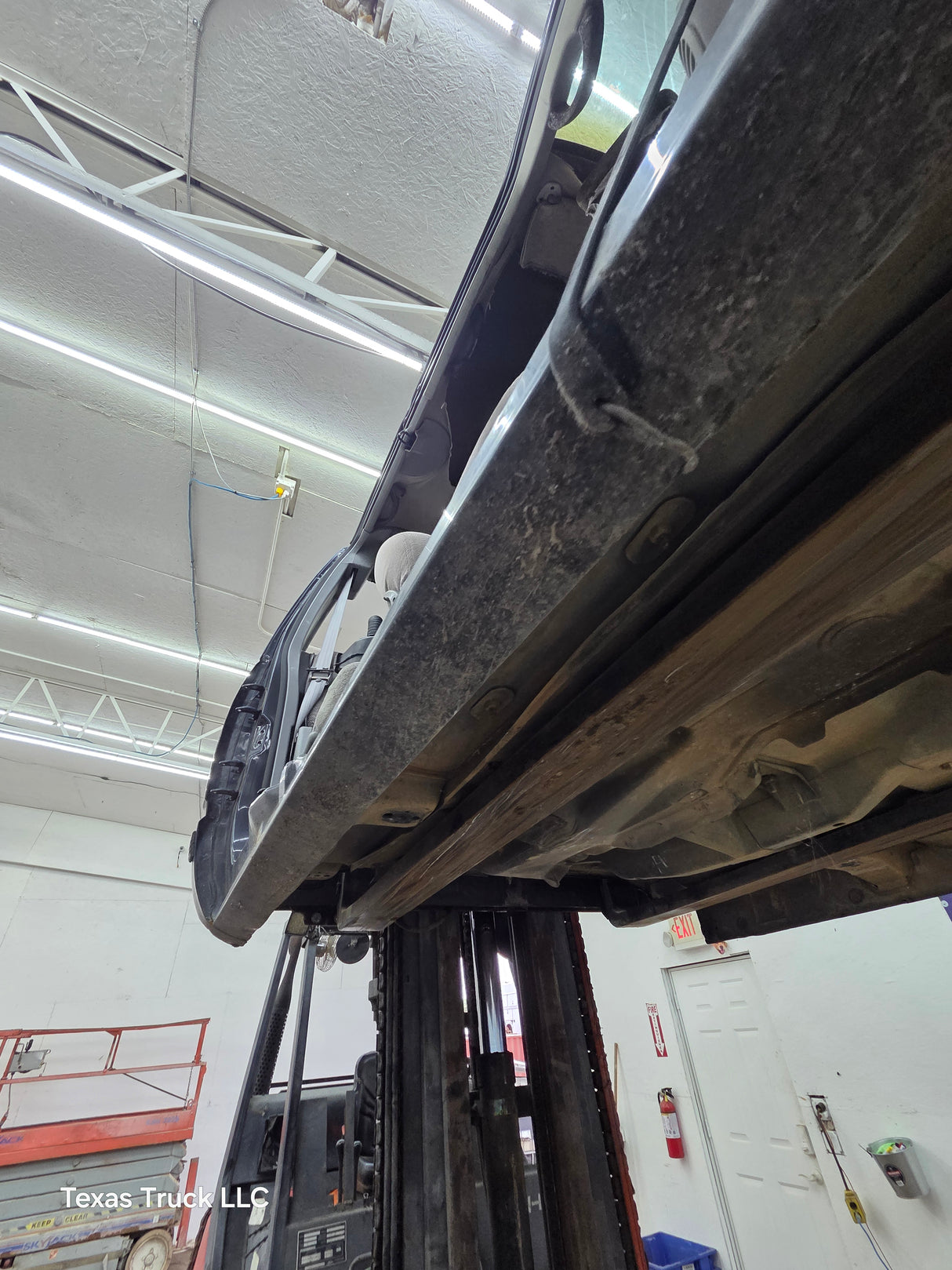 1988-2000 Chevrolet Silverado GMC Sierra Extended Cab