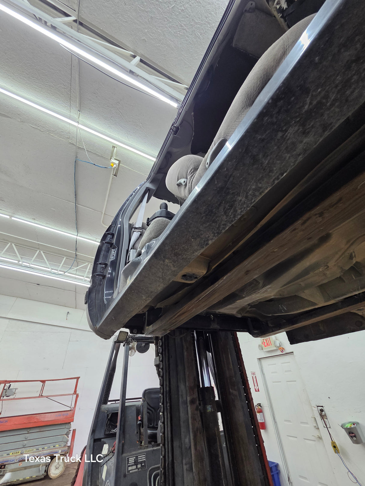 1988-2000 Chevrolet Silverado GMC Sierra Extended Cab
