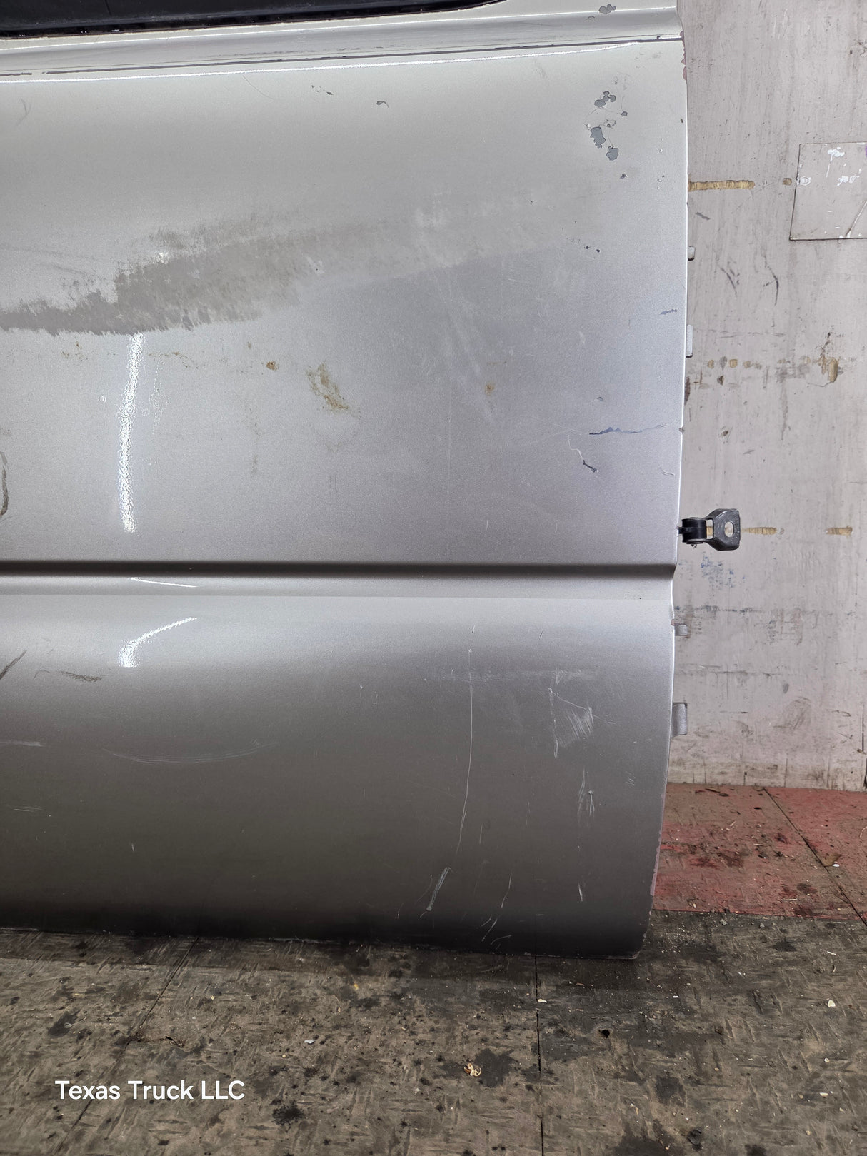 1999-2006 Chevrolet Silverado / GMC Sierra 1500 2500 3500 HD Rear Driver side Extended Cab Rear Door