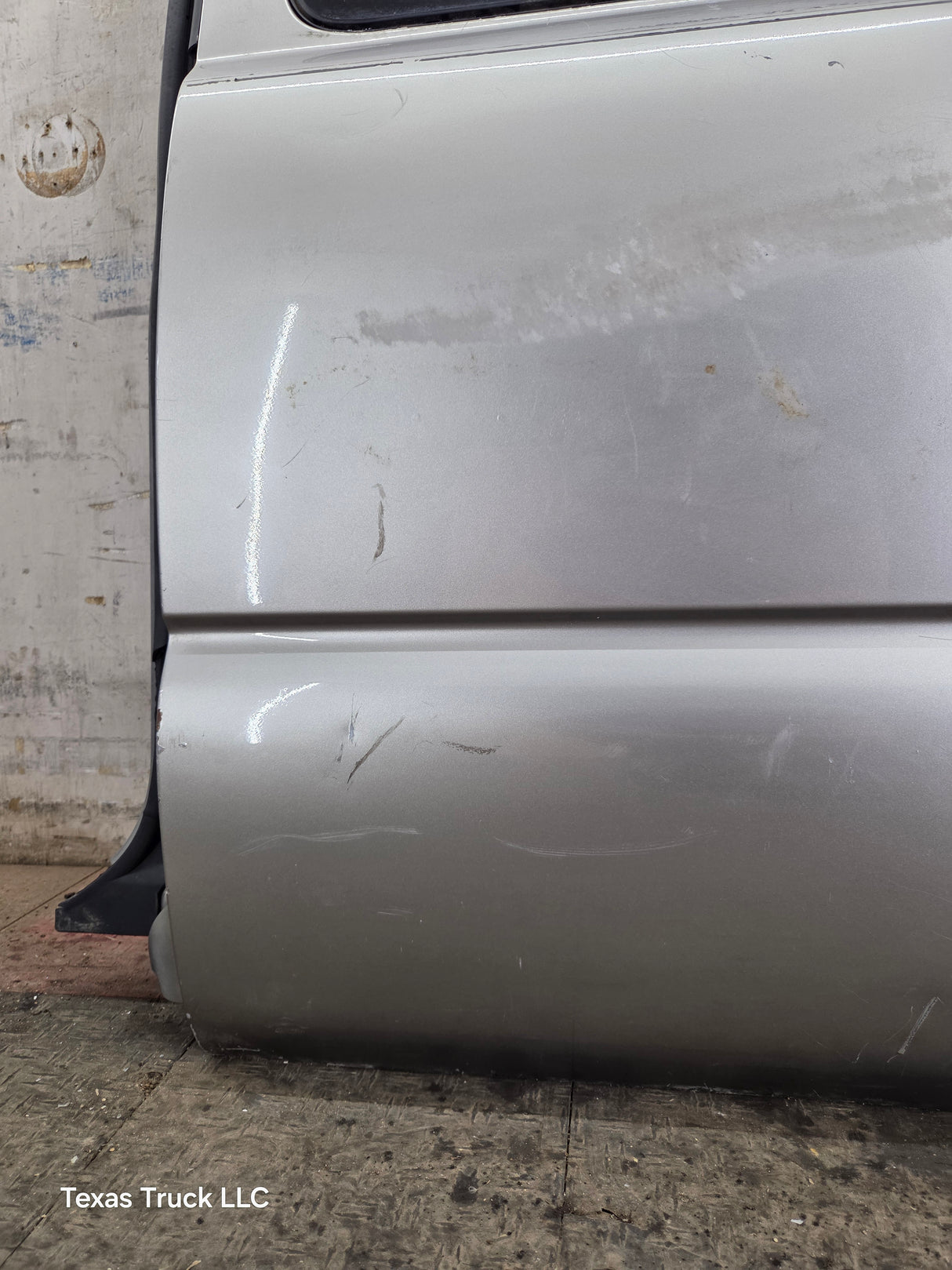 1999-2006 Chevrolet Silverado / GMC Sierra 1500 2500 3500 HD Rear Driver side Extended Cab Rear Door
