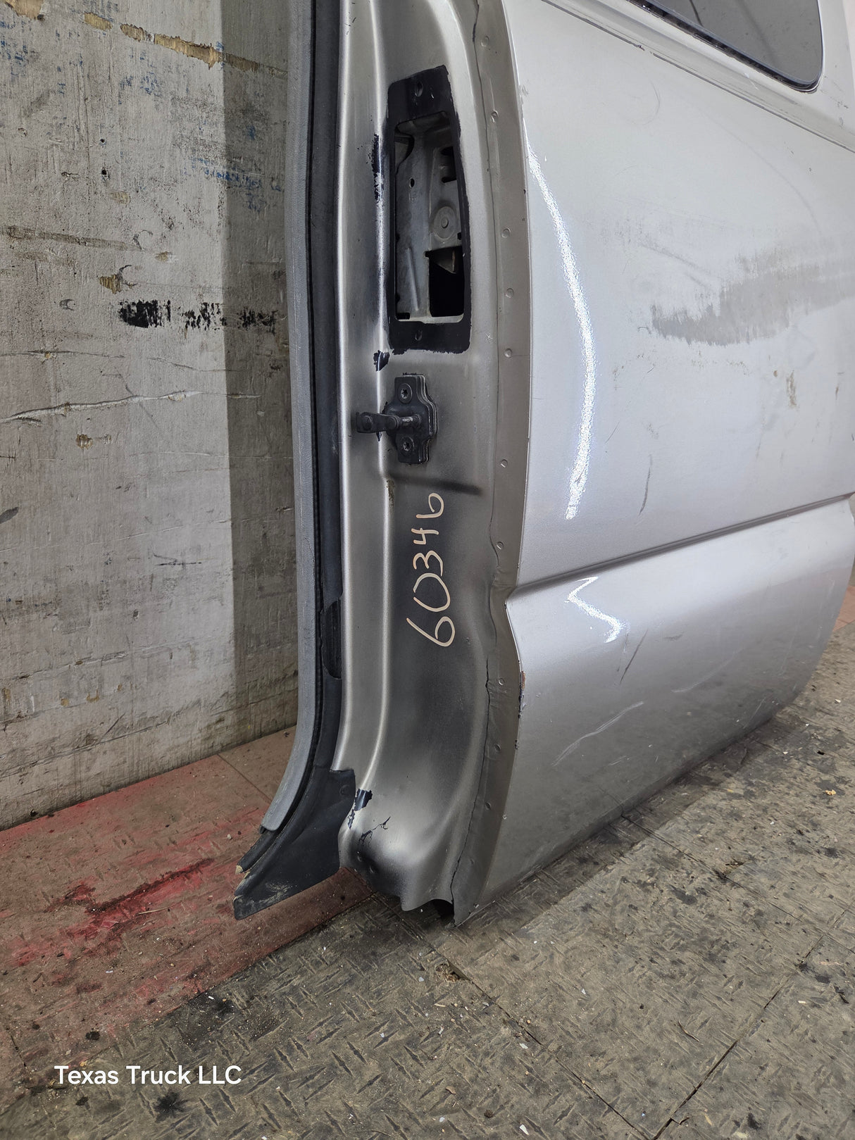 1999-2006 Chevrolet Silverado / GMC Sierra 1500 2500 3500 HD Rear Driver side Extended Cab Rear Door