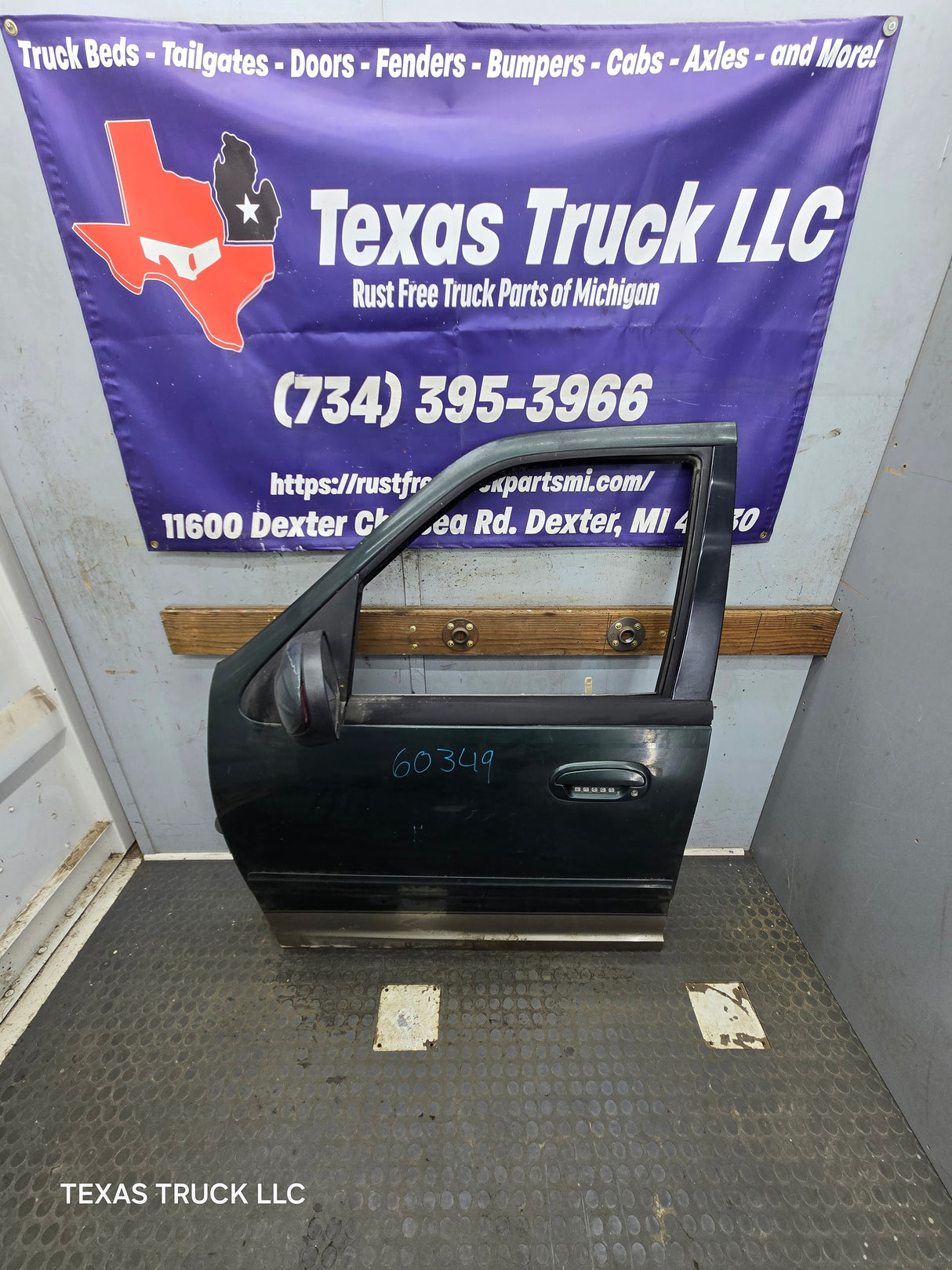 1997-2003 Ford F150 Crew Cab Driver Side LH Front Door