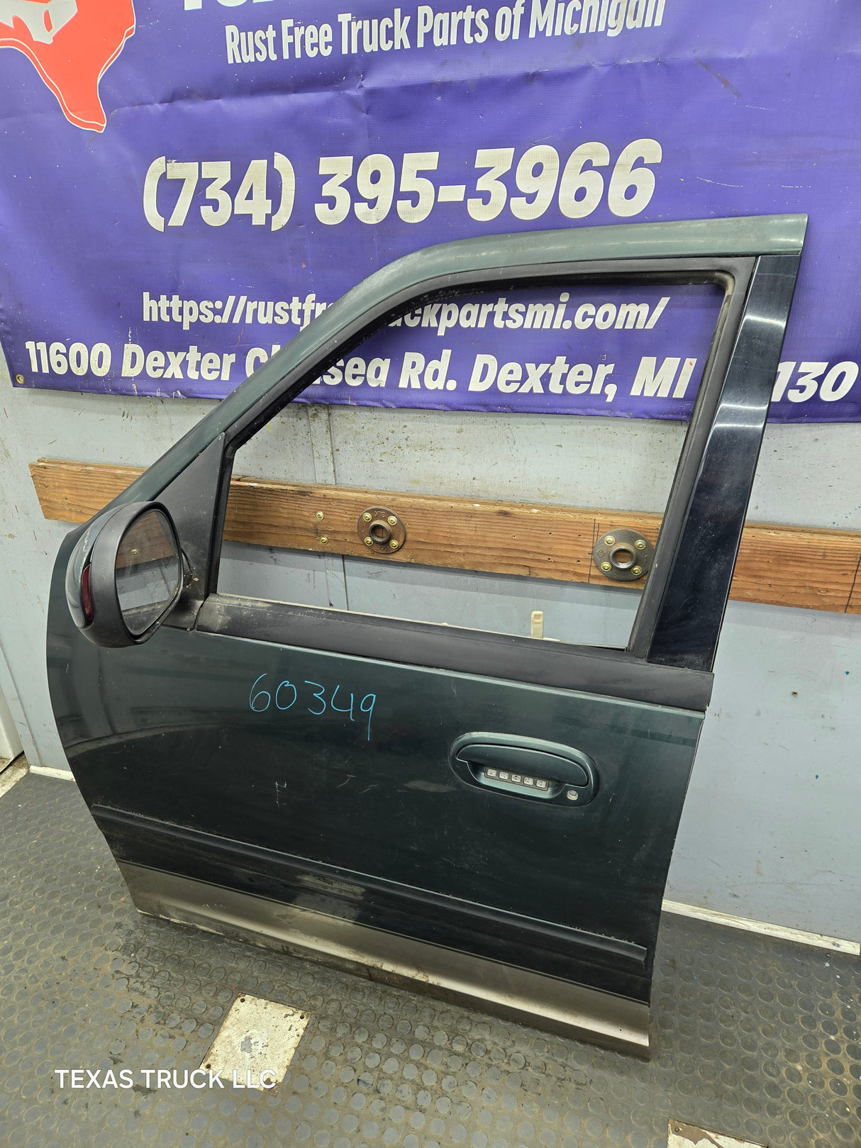 1997-2003 Ford F150 Crew Cab Driver Side LH Front Door