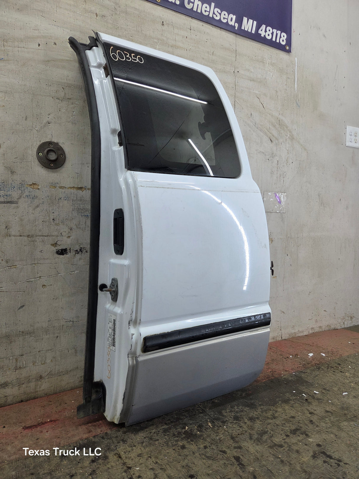1988-2000 Chevrolet Silverado GMC Sierra LH Rear Extended Cab Driver Side 3rd Door