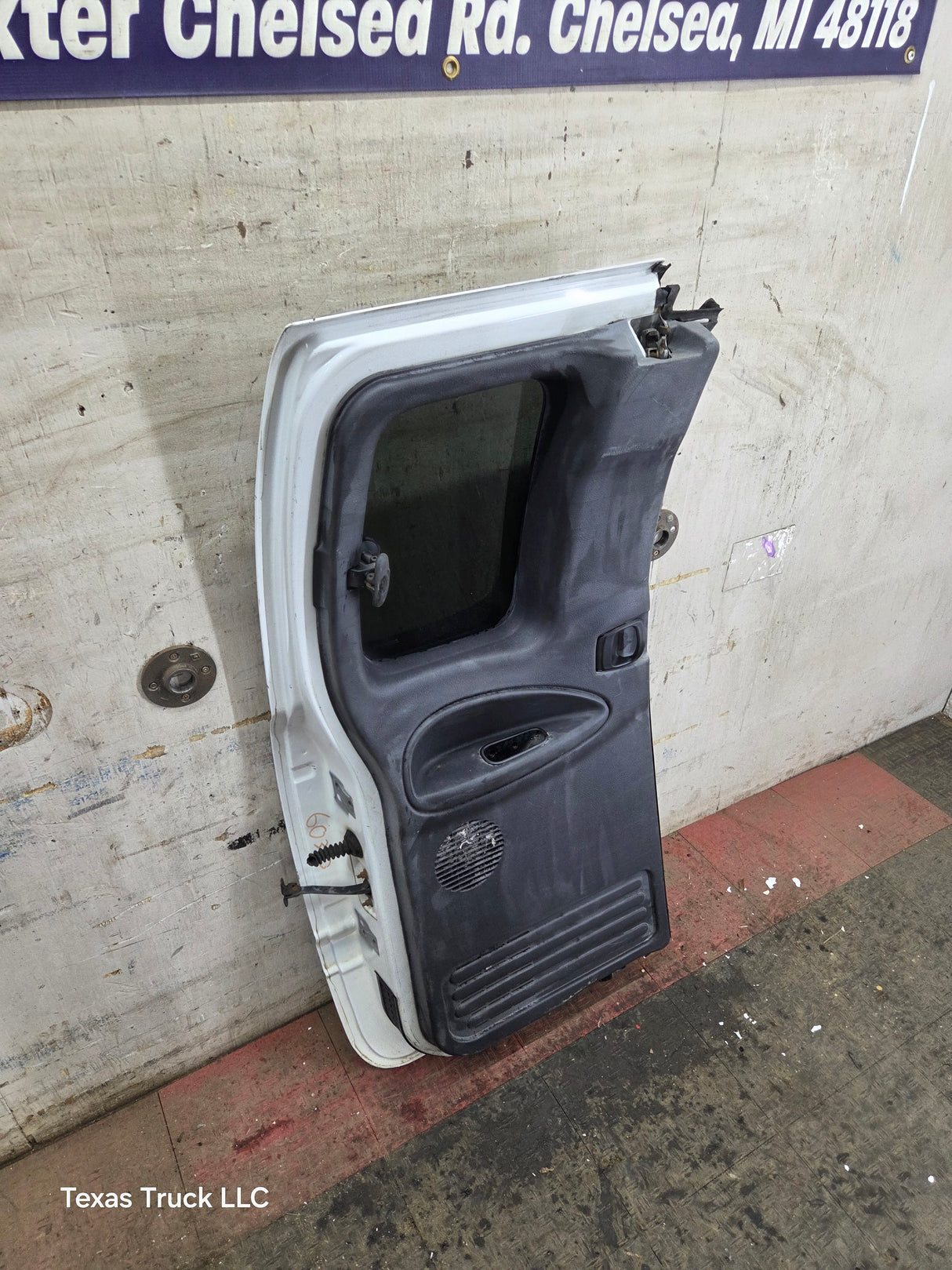 1988-2000 Chevrolet Silverado GMC Sierra LH Rear Extended Cab Driver Side 3rd Door