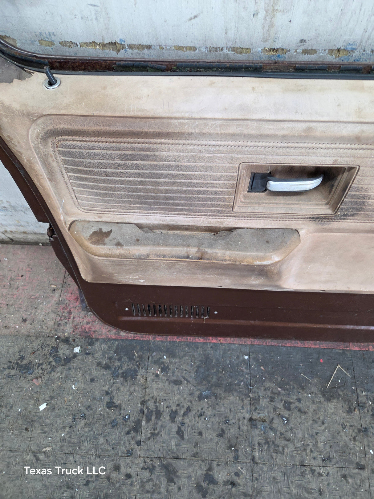 1973-1987 Chevrolet / GMC Square Body Front Drivers Side LH Door K / C Series