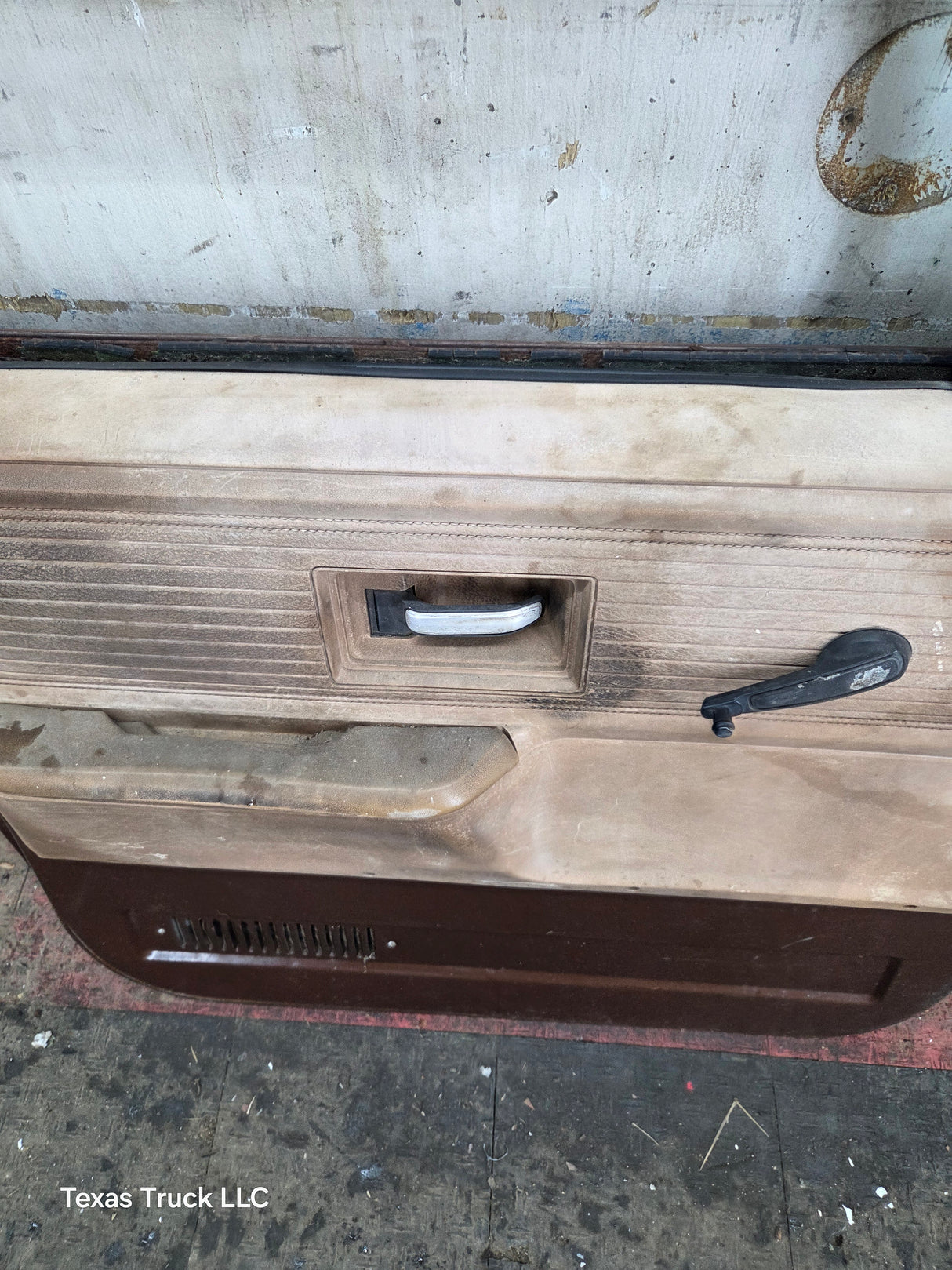 1973-1987 Chevrolet / GMC Square Body Front Drivers Side LH Door K / C Series
