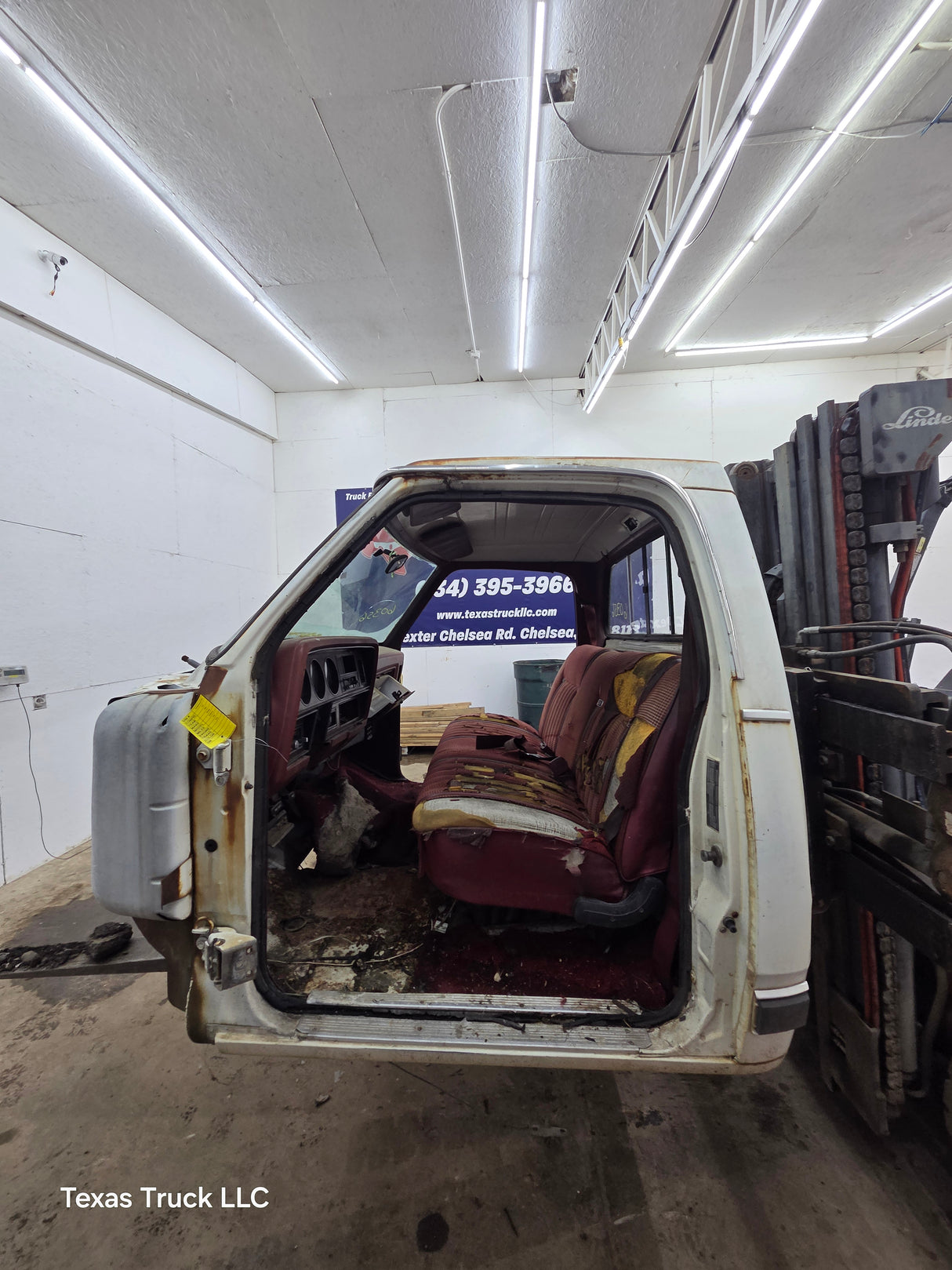 1981-1993 Dodge Ram 1st Gen Regular Cab W150 W250 W350 D150 D250 D350